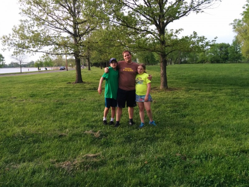 With the kids at Creve Couer lake for a lap around.